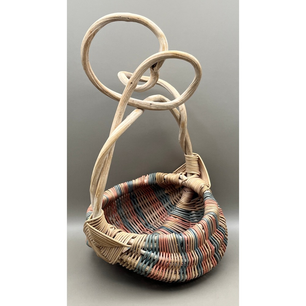 Handwoven Wicker Buttocks Basket Twisted Vine Handle Boho Decor 9" x 5"‎ Cottage